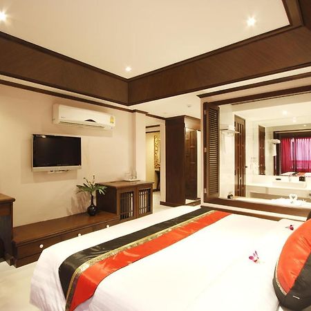 Rayaburi Hotel, Patong Екстериор снимка