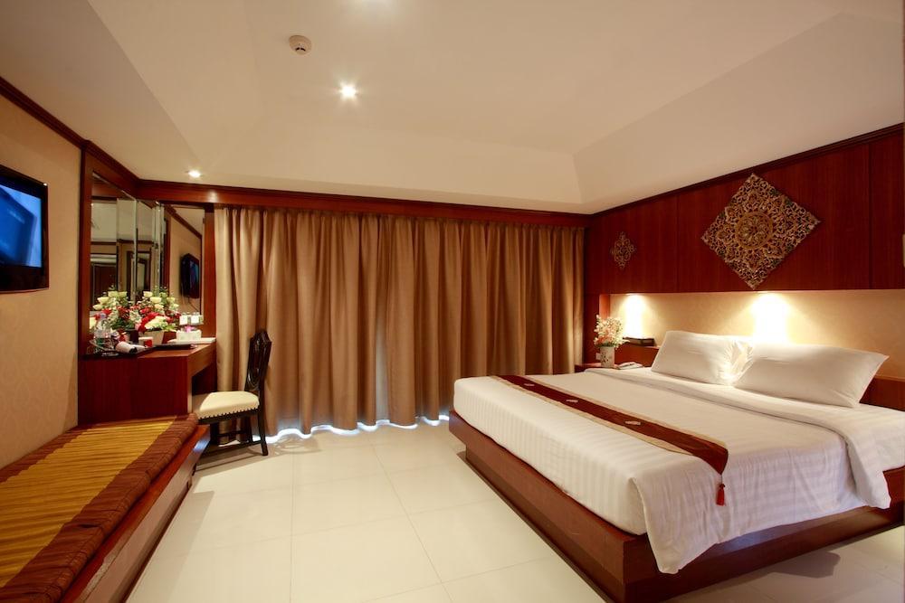 Rayaburi Hotel, Patong Екстериор снимка