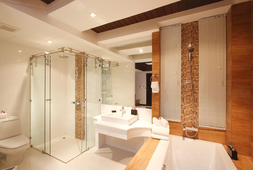 Rayaburi Hotel, Patong Екстериор снимка
