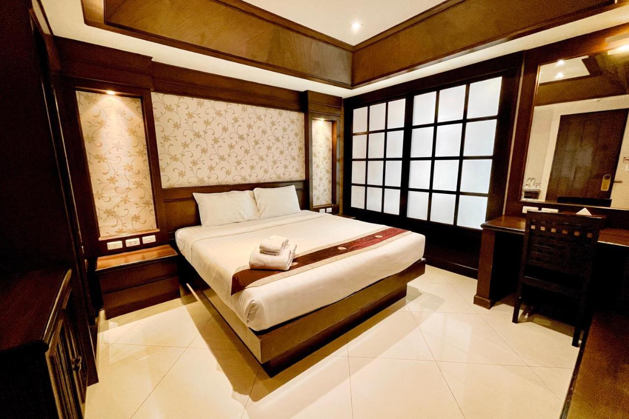 Rayaburi Hotel, Patong Екстериор снимка